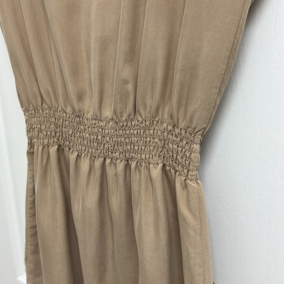 GUESS Cargo Cinched Waist Short Sleeve Mini Dress | Size XS Camel - Picture 7 of 8